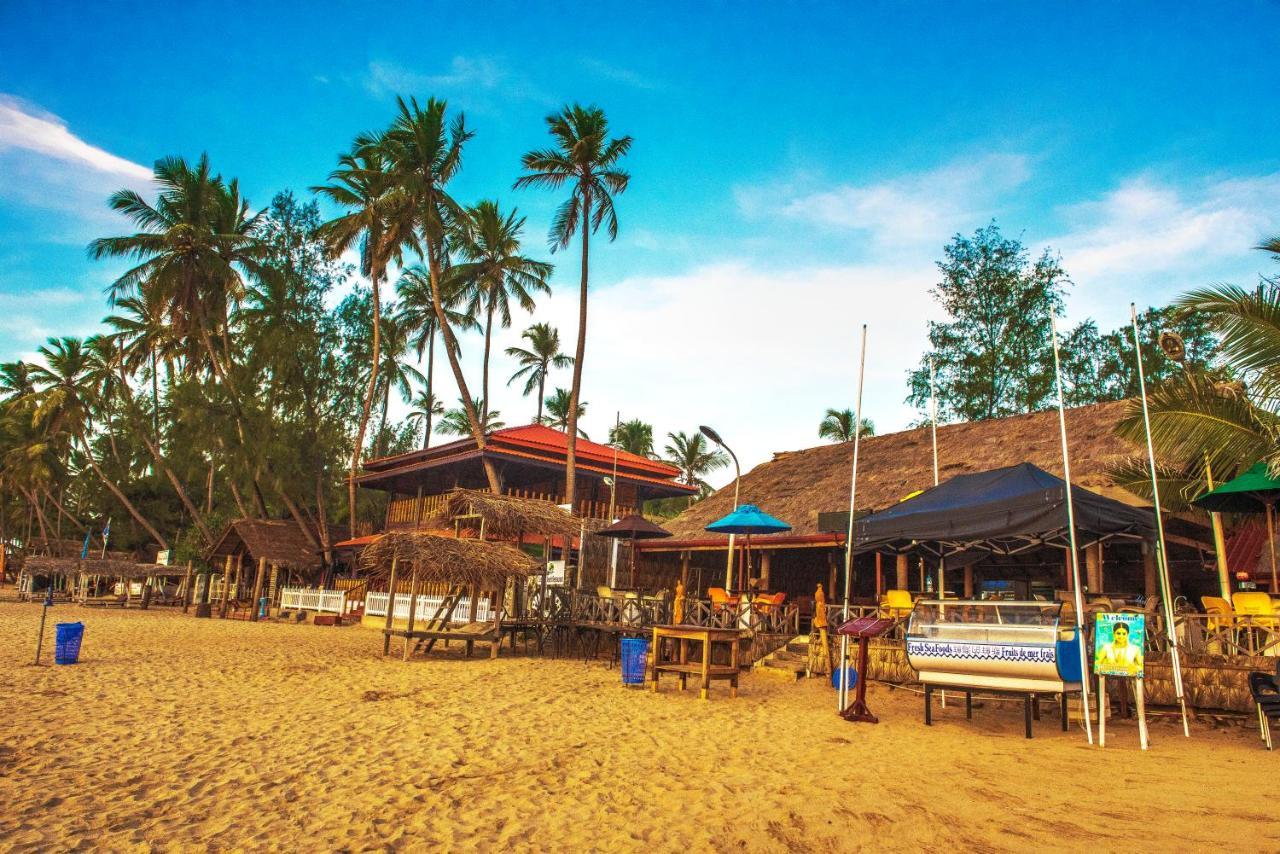 Coconut Beach Lodge Trincomalee Extérieur photo